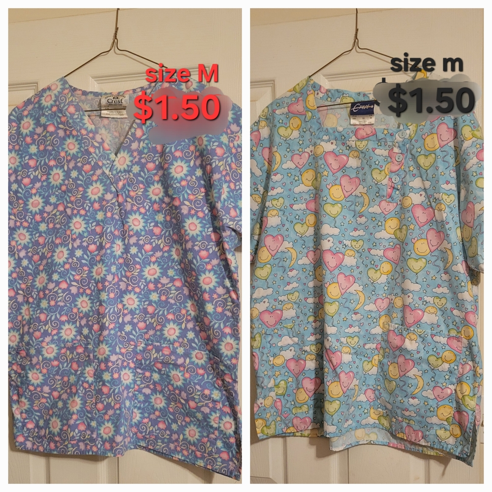 Crest Blue and Pink Floral Patterned Top